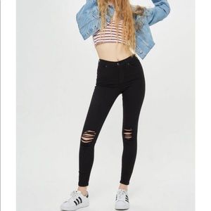 TopShop Jamie Ripped Black Jean